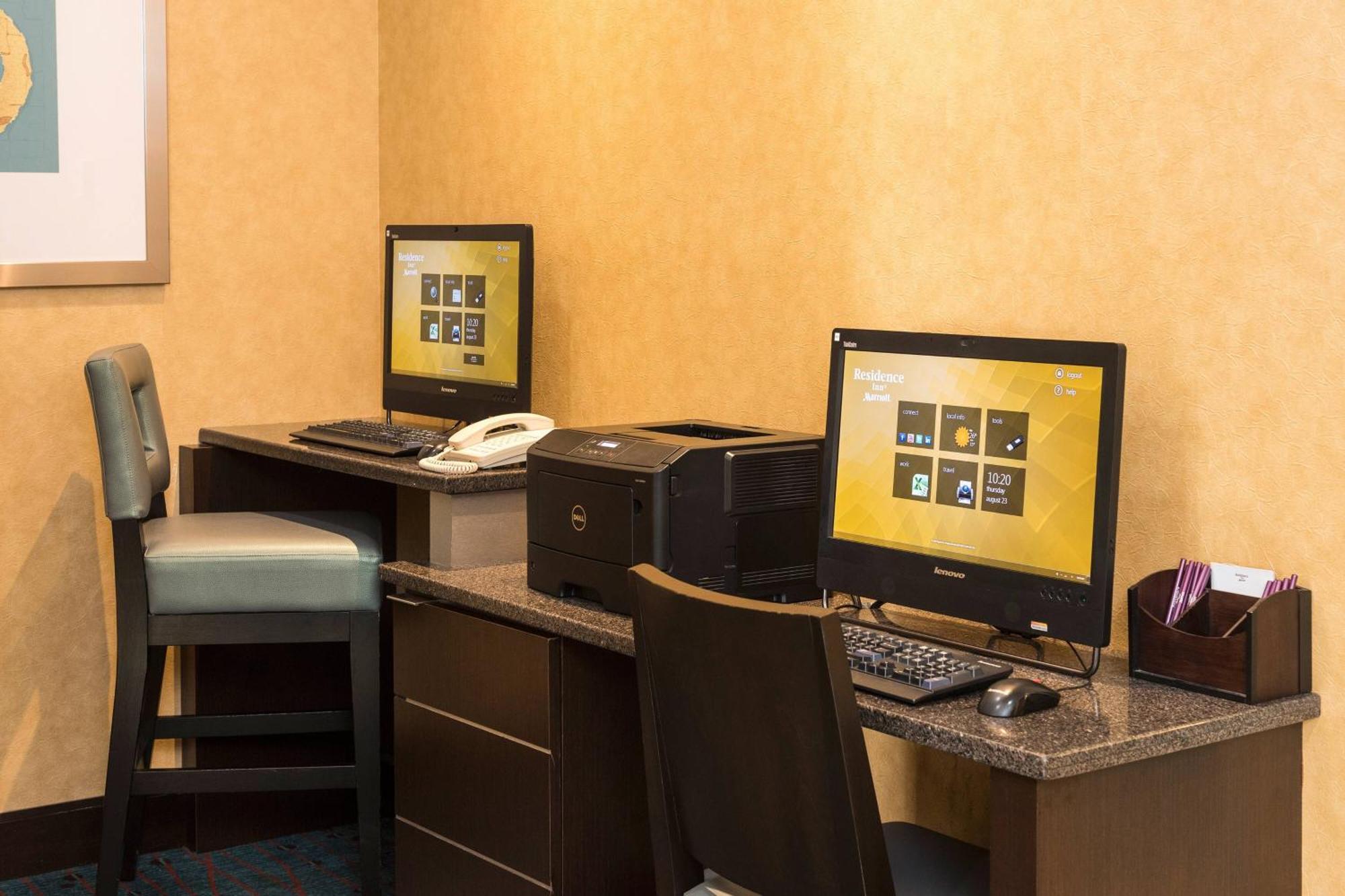 By Marriott Airport Ottawa